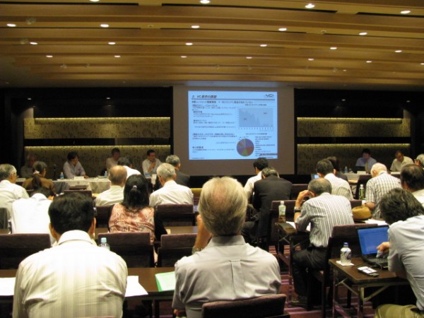 日本ベンチャー学会主催「21世紀型の新たな成長戦略に向けて」セミナーの様子